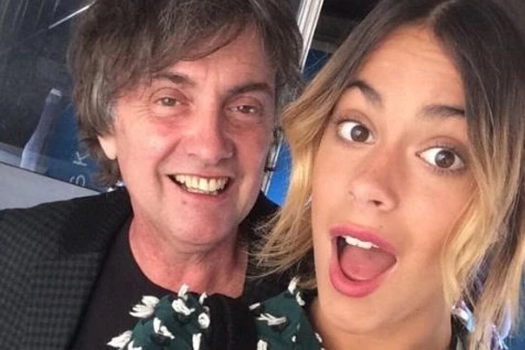 Tini Stoessel en concierto