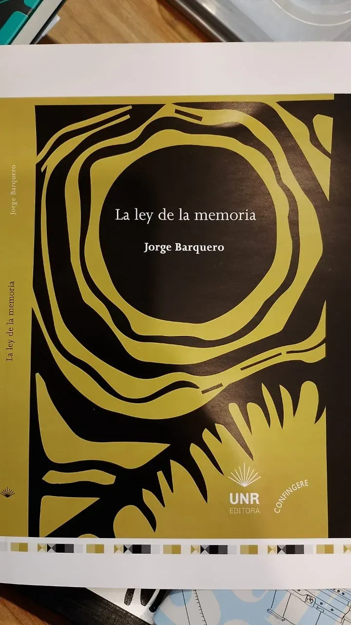 Portada del libro «La ley de la memoria» de Jorge Barquero
