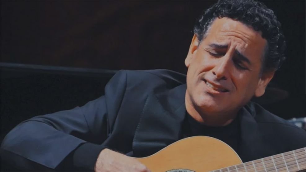 Juan Diego Flórez durante su concierto en el Teatro Colón