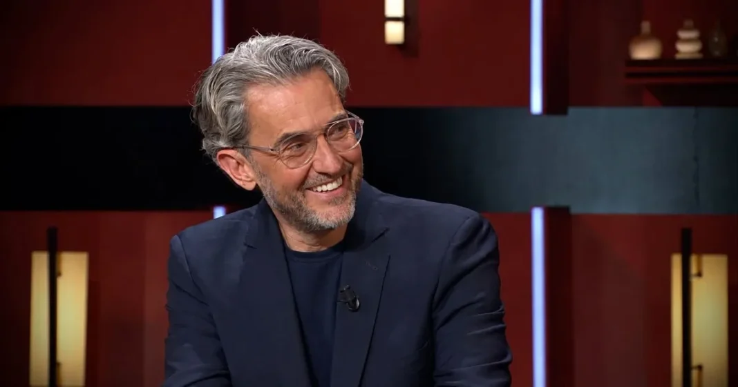 Máximo Huerta en la presentación de su novela 'Mamá está dormida'
