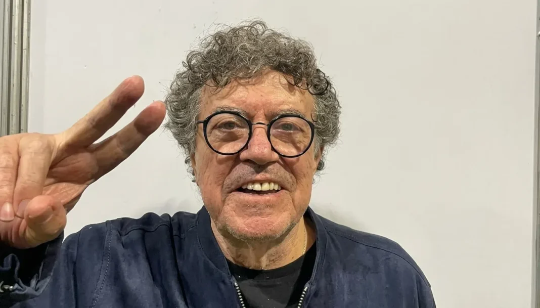 Piero de Benedictis en una presentación en vivo