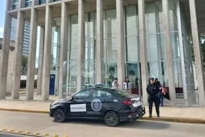 Policía Federal Argentina realizó procedimientos en Santa Fe por presuntos delitos económicos