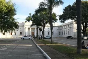 Sesión en la Legislatura de Santa Fe