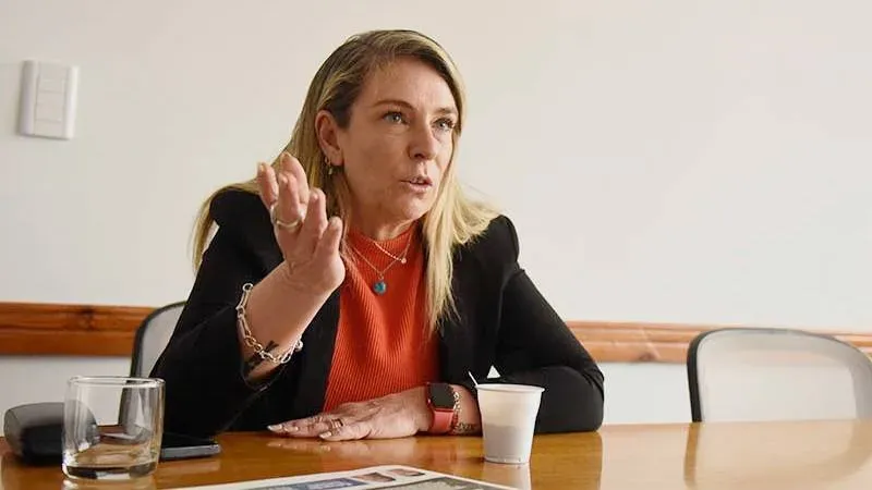 María Eugenia Schmuck, presidenta del Concejo Municipal de Rosario, en una sesión del cuerpo deliberativo.